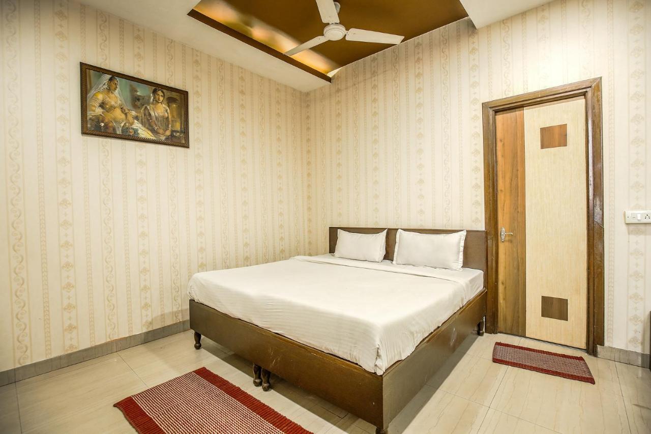 Hotel Hk Continental Amritsar Exterior foto